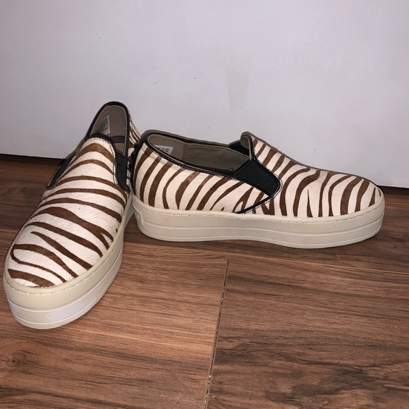 Skechers Shoes - NWOT! Zebra Print Shoes